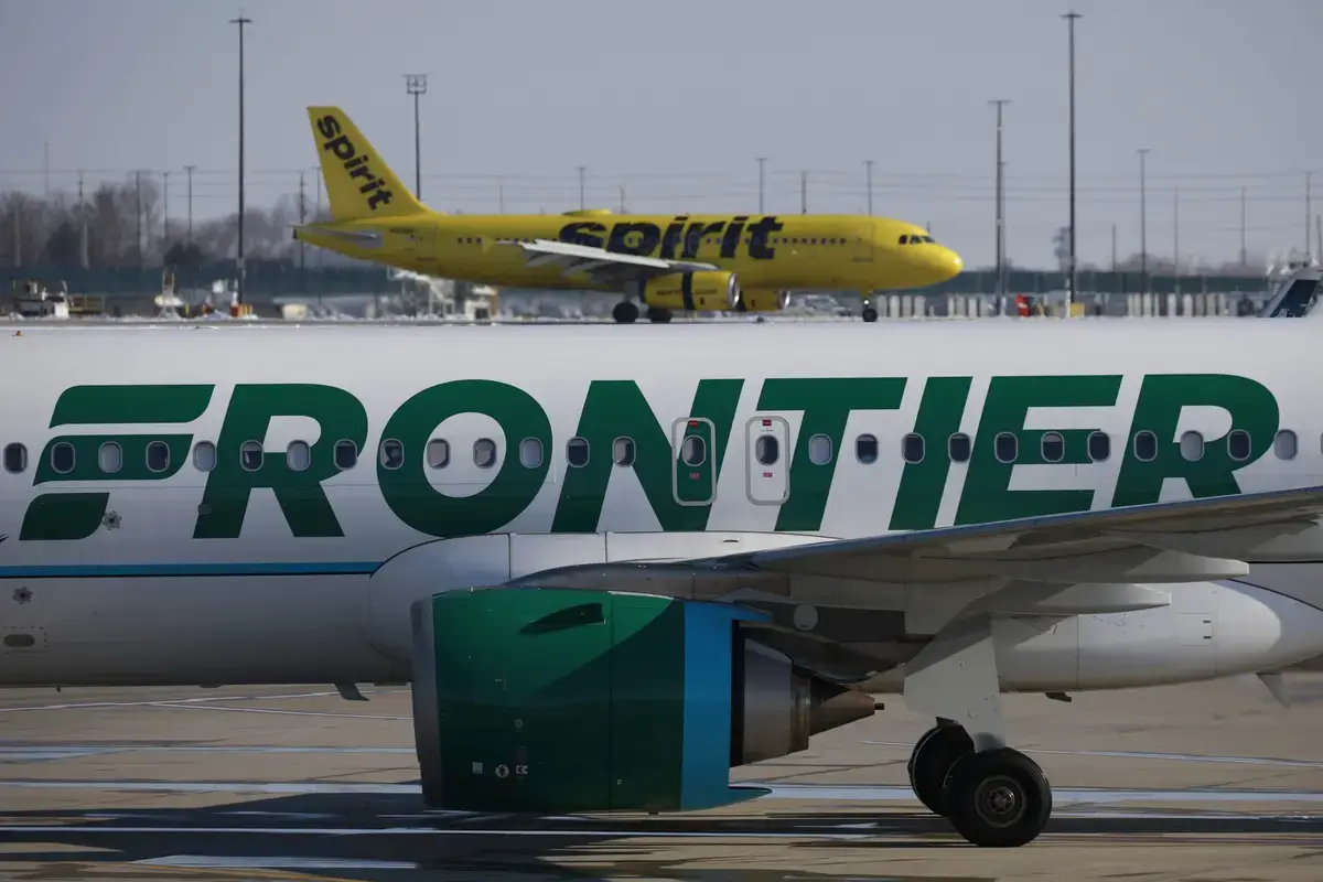 Desființarea companiei Spirit Airlines creează o lacă pentru rivalii