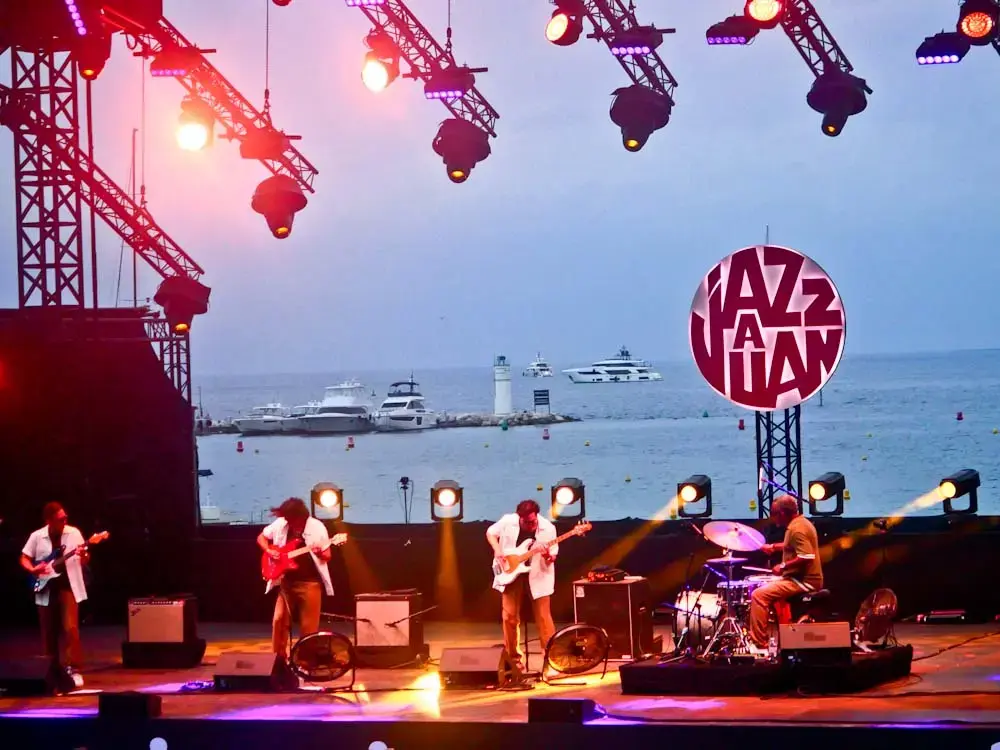 Jazz à Juan 2026: Ritmuri legendare pe Riviera Franceză