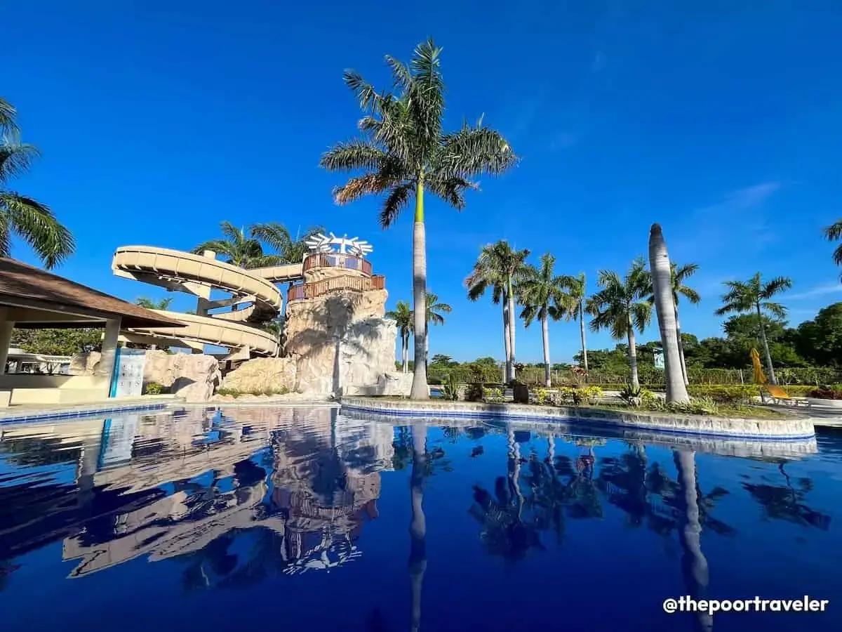Paradisul de pe plajă găsit în Calatagan, Batangas