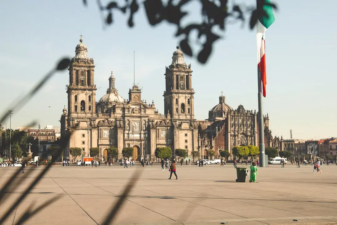 Piețele din Mexico City: O explozie de cultură și simțuri