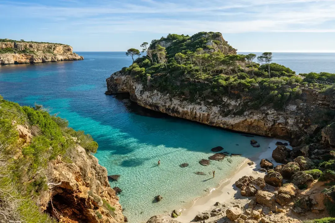 Spania, sufocată de turiști: destinațiile iconice îndeamnă la alternative
