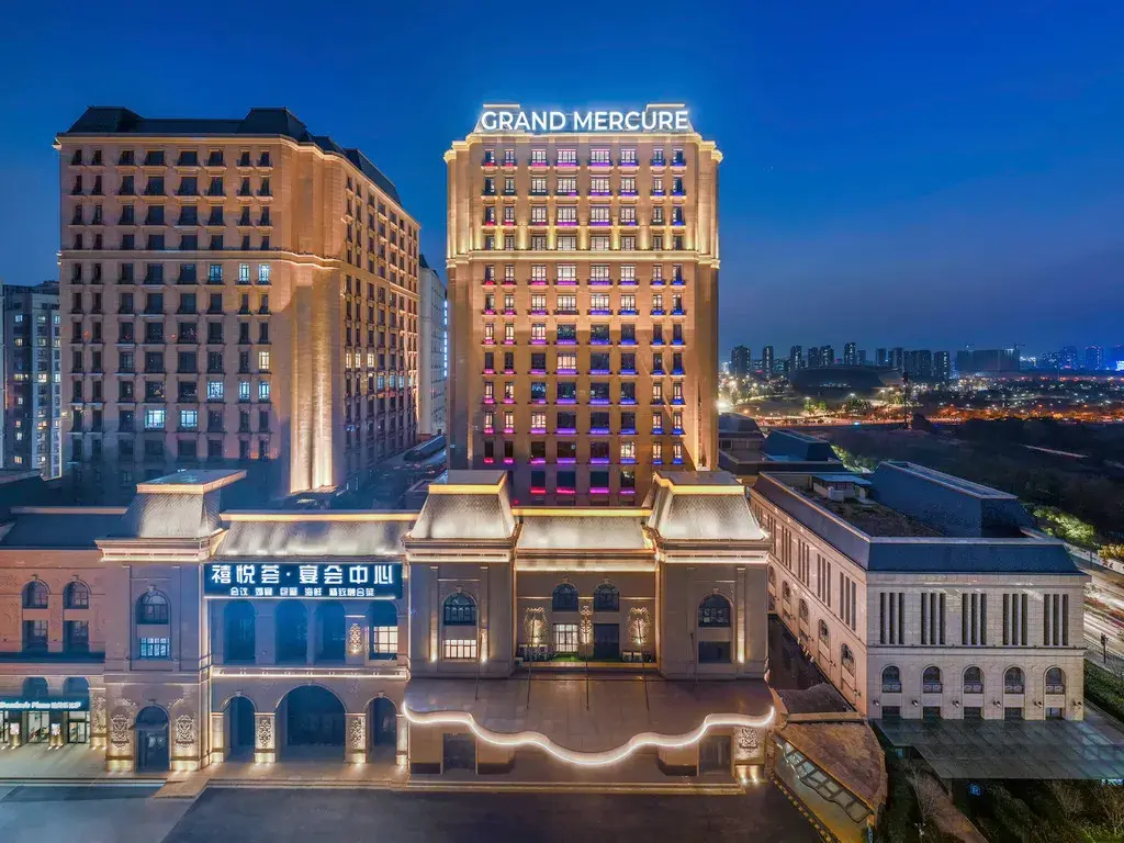 Accor extinde prezența în Asia prin parteneriate locale diferite