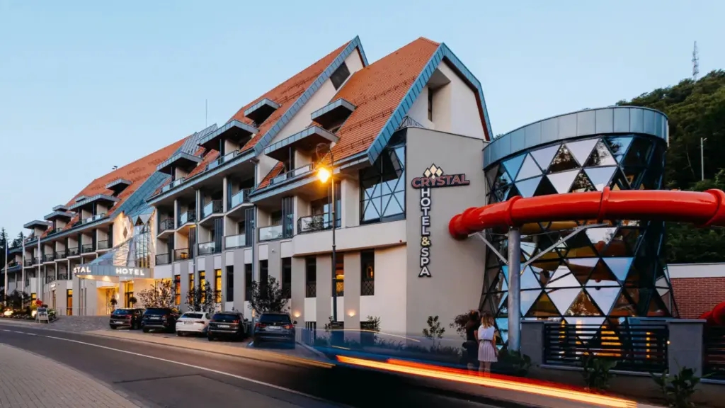 Sovata se transformă cu Hotelul Crystal Wellness & Spa Superior