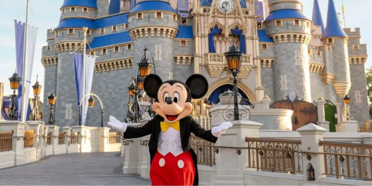 Atracțiile Disney World ajung la capacitate cu o săptămână înainte de schimbările majore pe 1 noiembrie