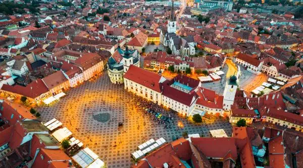 Brașov și Sibiu: cum fac față aglomerației turiștilor