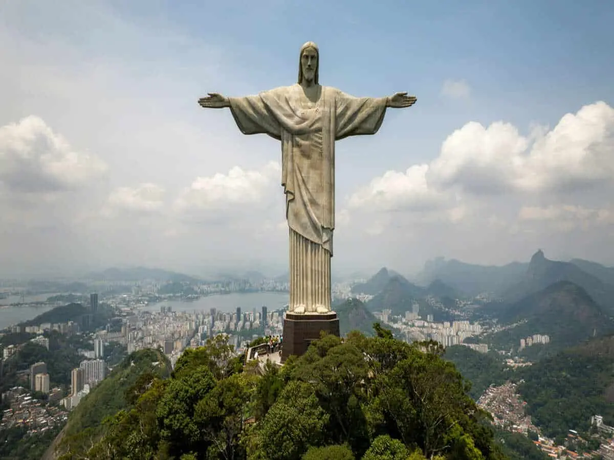 Brazilia cucerește piața asiatică: Explozie de turiști chinezi în Țara Cafelei