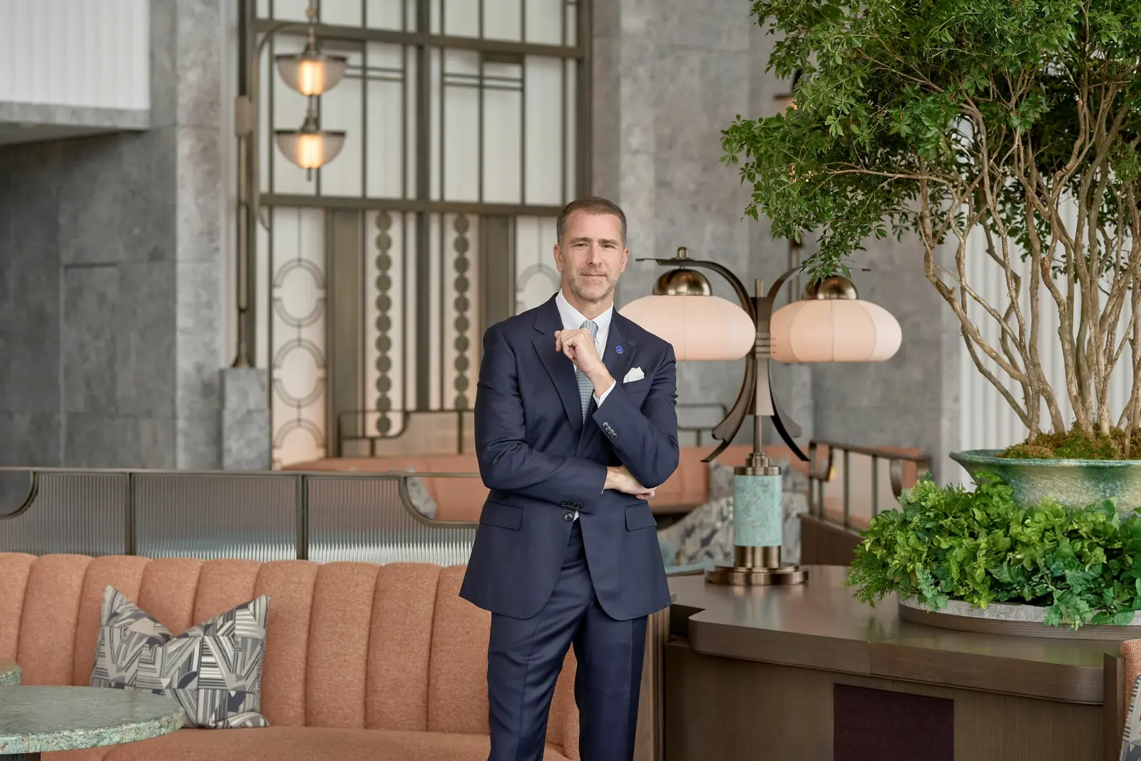Pariul Hilton pe lux: Cinci noi lideri pentru a cuceri piața globală