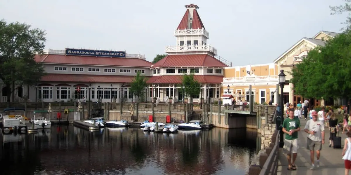Restricții neașteptate la Disney’s Port Orleans: Vacanță cu limitări în inima complexului