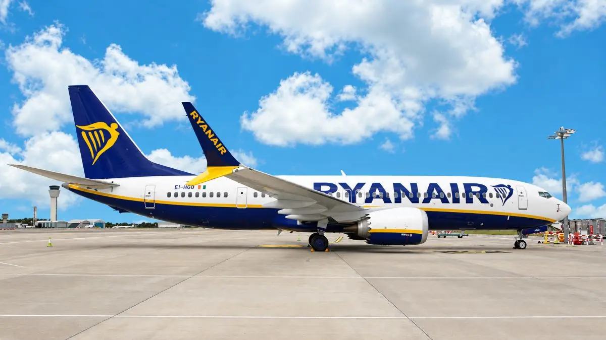 Ryanair taie în carne vie la Berlin: 12 rute dispar din orarul de iarnă