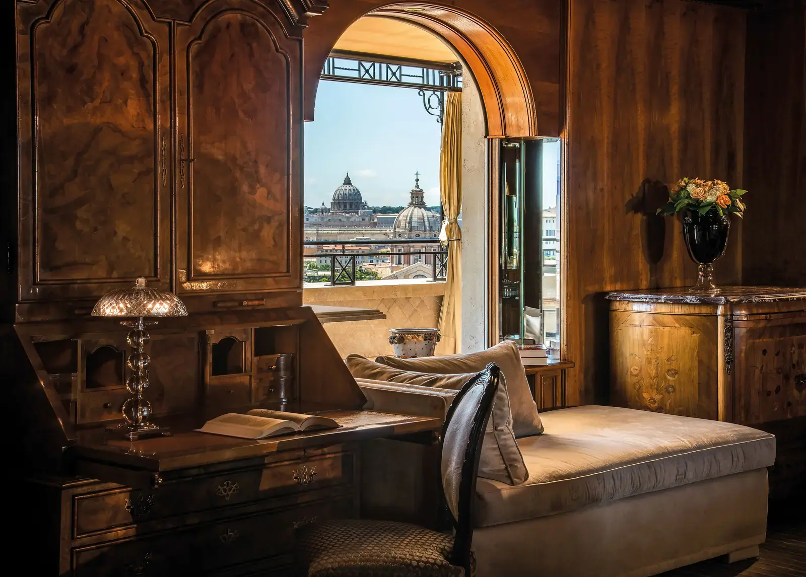 Top 10 hoteluri din Roma: Unde stau cei mai pretențioși călători în 2026