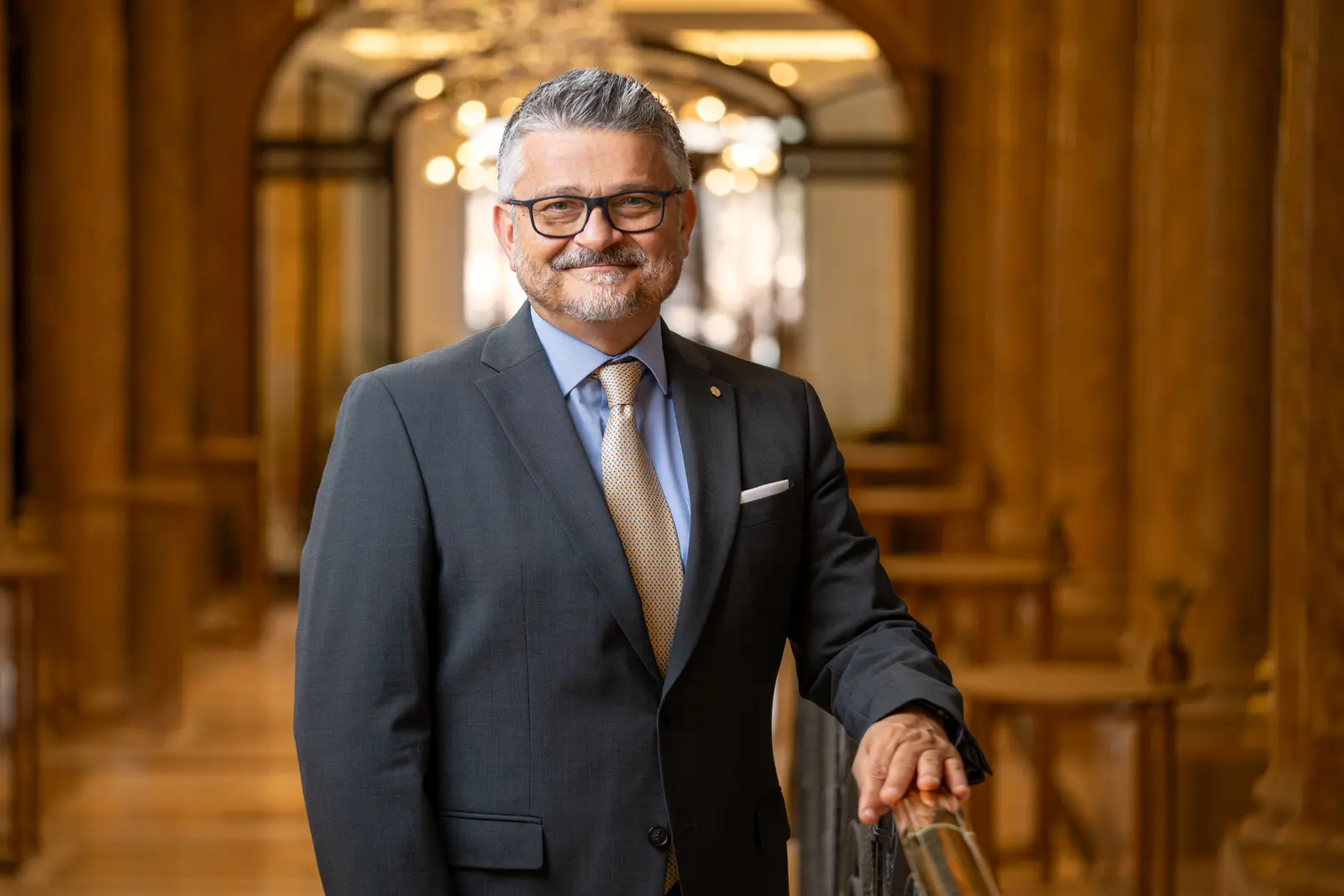 Un lider de lux cu experiență în IHG a fost în fruntea celor mai celebre hoteluri din România