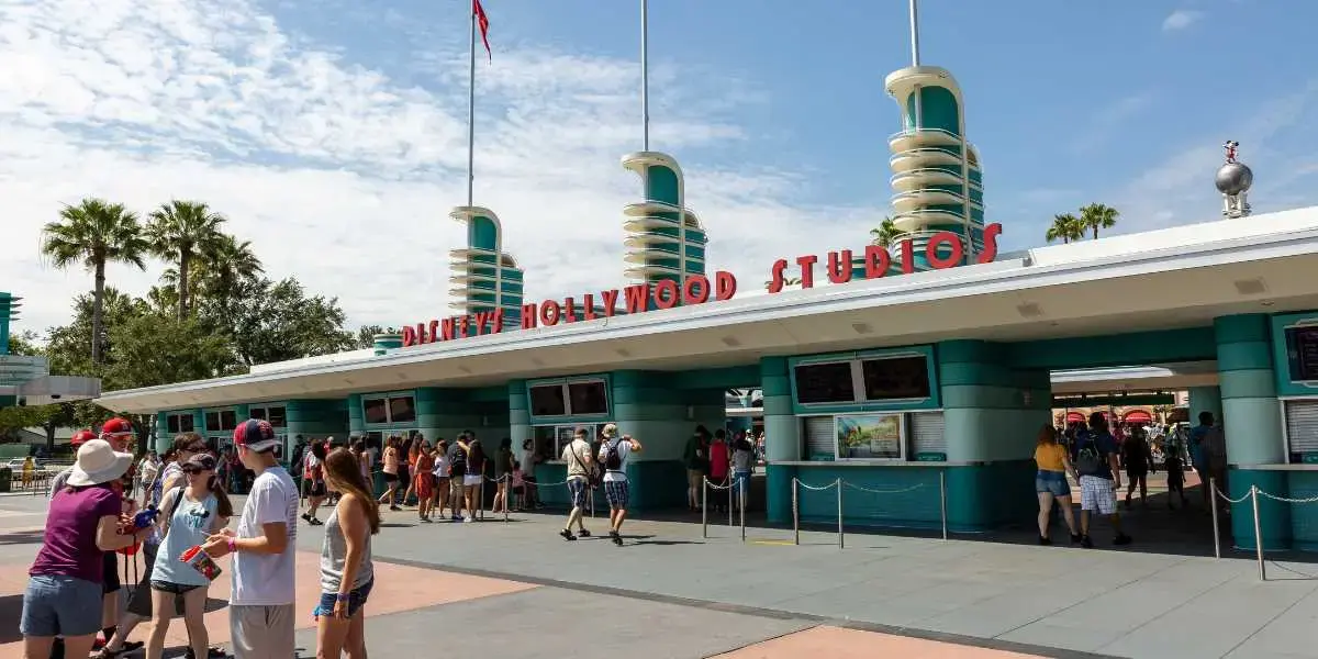 Viitorul Star Wars la Disney World: De ce sunt fanii în alertă?